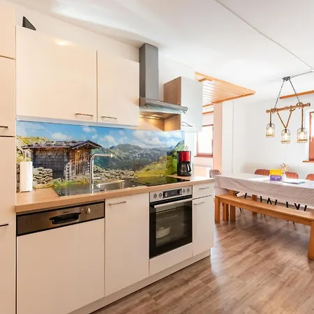 Дом отдыха Detached Modern With Sauna In The Salzburgerland