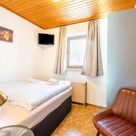 Дом отдыха Detached Modern With Sauna In The Salzburgerland