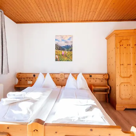 別荘 Detached Modern With Sauna In The Salzburgerland フッシュ・アン・デア・グロースグロックナーシュトラーセ